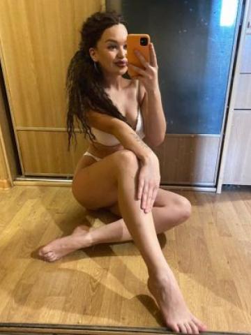 Индивидуалка Адель Фотография 2